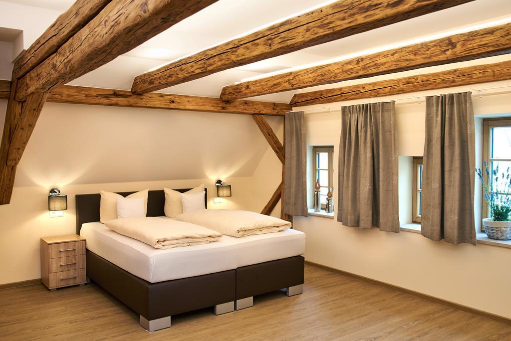 Gasthof Gigl Neustadt an der Donau Exterior photo
